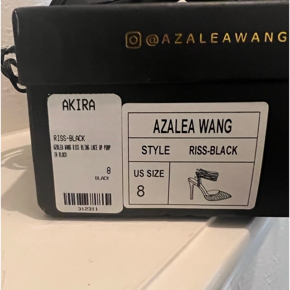 BLING LACE UP PUMP IN BLACK & SILVER- Brand New - Picture 6 of 8